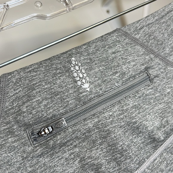 Free People Movement Gray Reflective Shorts Stretchy- M - Picture 3 of 5